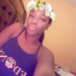 Meet your Posher, Maya